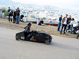 Illegal Soap Box Derby 2007 on Bernal Heights Hill